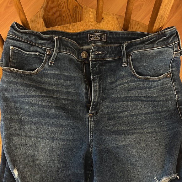 Jeans - Picture 3 of 3